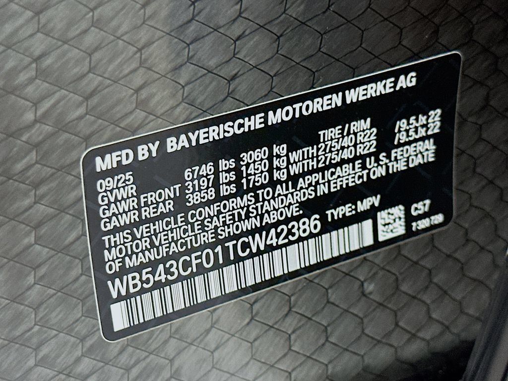Used 2026 BMW iX xDrive45 w/ M Sport Package AWD/4WD image 24