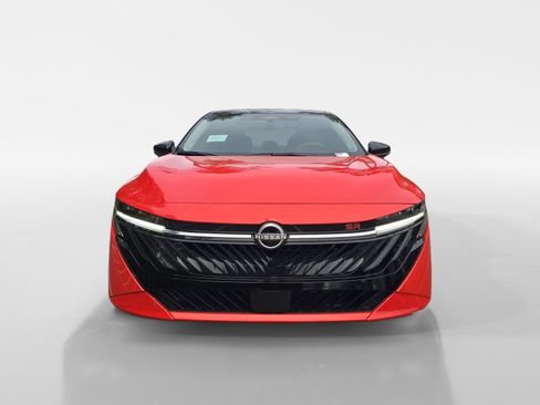 New 2026 Nissan Sentra SR FWD image 8