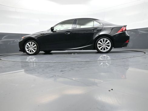 Used 2016 Lexus IS 300 AWD w/ Premium Package image 34