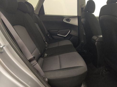 Used 2022 Kia Soul LX w/ Technology Package FWD image 19