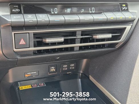Used 2025 Toyota Camry LE FWD image 19