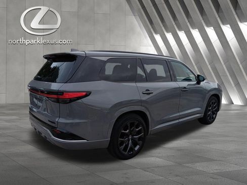Certified 2026 Lexus TX 500h AWD image 6