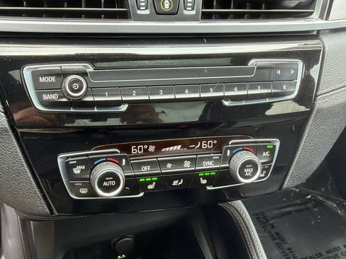 Used 2020 BMW X1 xDrive28i w/ Convenience Package AWD/4WD image 29