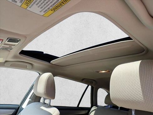 Used 2016 Subaru Outback 2.5i Premium AWD/4WD image 14