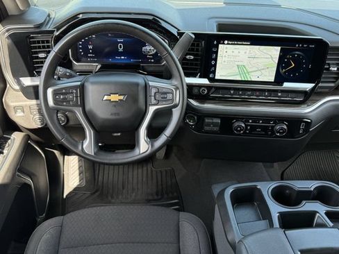 Used 2026 Chevrolet Silverado 2500 LT AWD/4WD image 12
