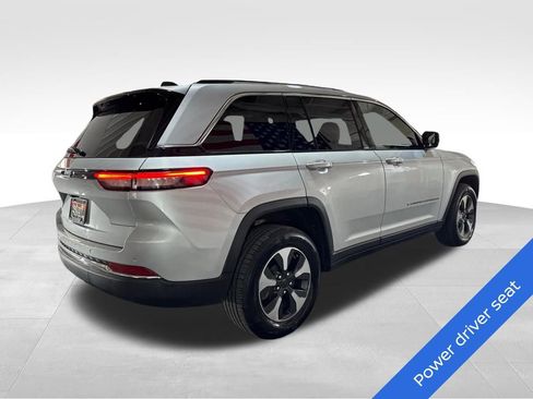 Used 2024 Jeep Grand Cherokee Limited 4xe AWD/4WD image 5