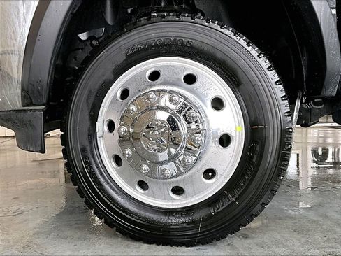 New 2026 RAM 5500 Tradesman w/ Chrome Appearance Group AWD/4WD image 8