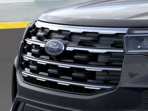 New 2026 Ford Explorer Active image 17