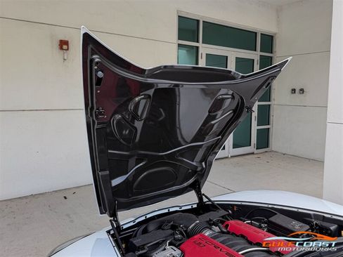 Used 2013 Chevrolet Corvette 427 w/ 1SC Preferred Equipment Group RWD image 34