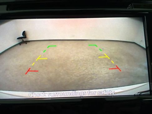 Used 2020 Nissan Rogue SV FWD image 13