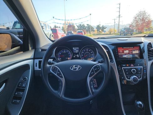 Used 2014 Hyundai Elantra GT image 14