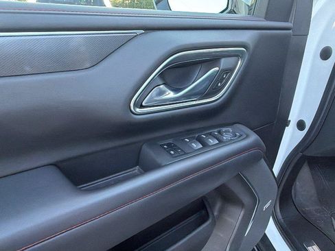 Used 2021 Chevrolet Tahoe RST w/ Luxury Package RWD image 16
