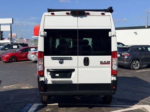 Used 2021 RAM ProMaster 2500 FWD image 6
