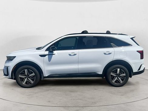 Used 2021 Kia Sorento EX w/ Panoramic Sunroof Package AWD/4WD image 2