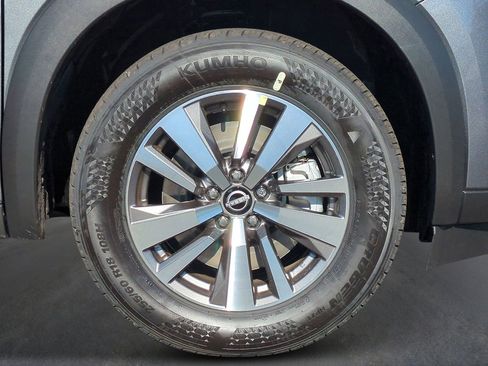 New 2026 Nissan Pathfinder SL AWD/4WD image 9