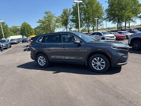 Used 2024 Honda CR-V LX image 7