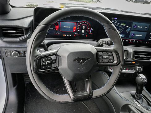 Used 2026 Ford Mustang Dark Horse RWD image 17