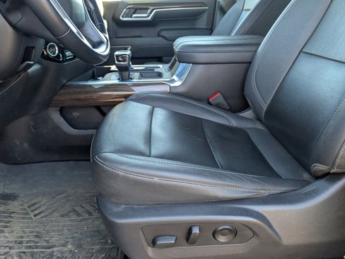 Used 2023 Chevrolet Silverado 1500 LT image 7