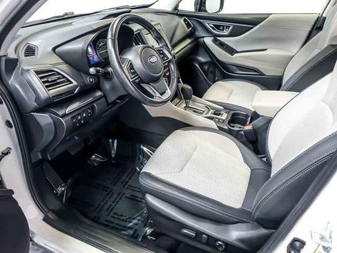 Used 2024 Subaru Forester Premium AWD/4WD image 14