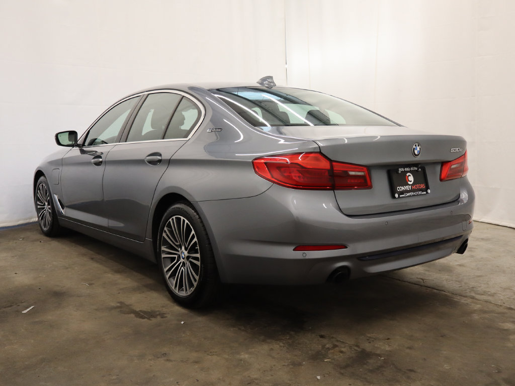 Used 2019 BMW 530e xDrive w/ Convenience Package AWD/4WD image 6