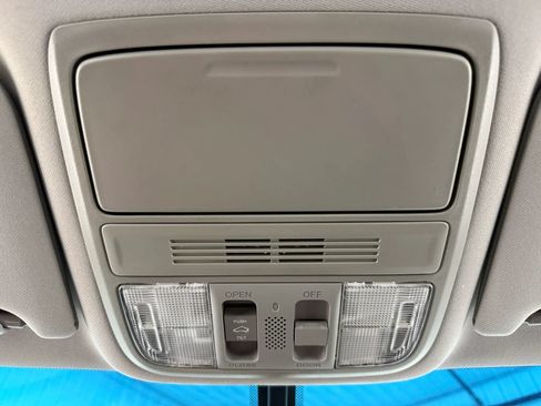 Used 2011 Honda Accord EX-L image 26