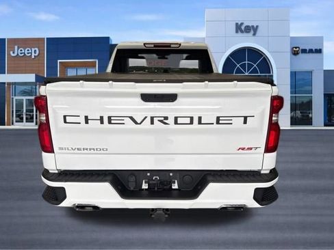 Used 2021 Chevrolet Silverado 1500 RST w/ Z71 Off-Road Package AWD/4WD image 5