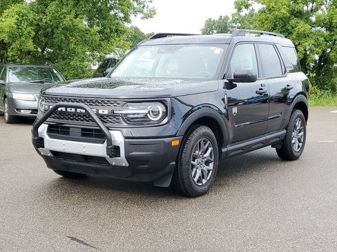 Certified 2025 Ford Bronco Sport Big Bend AWD/4WD image 2