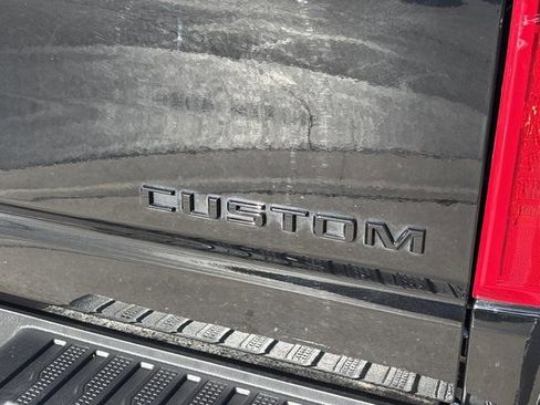 Used 2025 Chevrolet Silverado 2500 Custom w/ Custom Value Package image 6