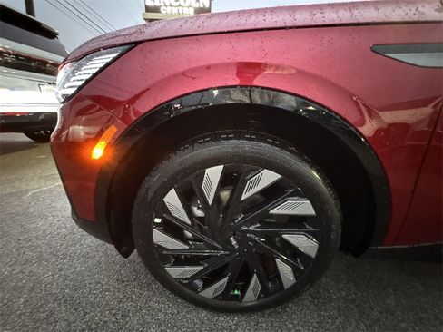 New 2026 Lincoln Nautilus Reserve w/ Jet Appearance Package image 10