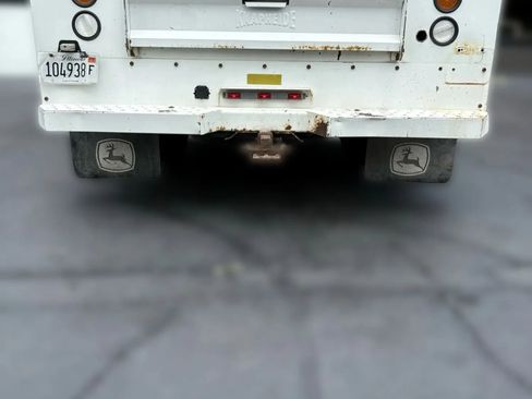 Used 2005 Chevrolet Silverado 3500 2WD Regular Cab image 4