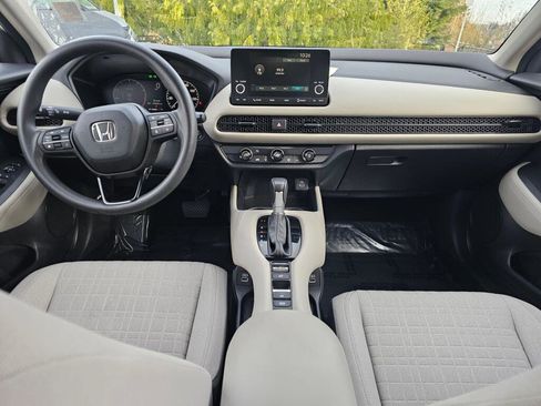 Used 2023 Honda HR-V LX image 16