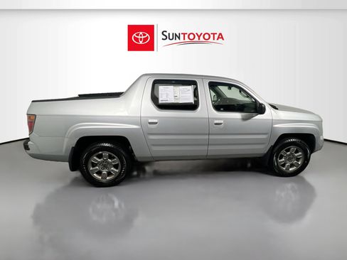 Used 2007 Honda Ridgeline RTX image 2