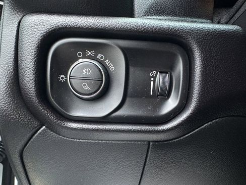 Used 2023 RAM 2500 Big Horn w/ Level 1 Equipment Group image 21