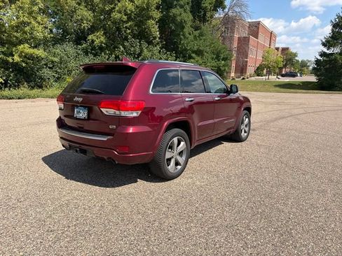 Used 2016 Jeep Grand Cherokee Overland w/ Advanced Technology Group AWD/4WD image 27