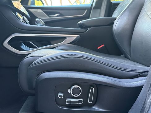 Used 2021 Jaguar F-PACE S image 20