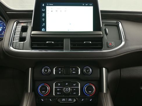 Used 2023 Chevrolet Tahoe LT image 19