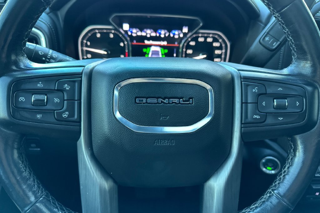 Used 2020 GMC Sierra 2500 Denali w/ Denali Ultimate Package AWD/4WD image 25