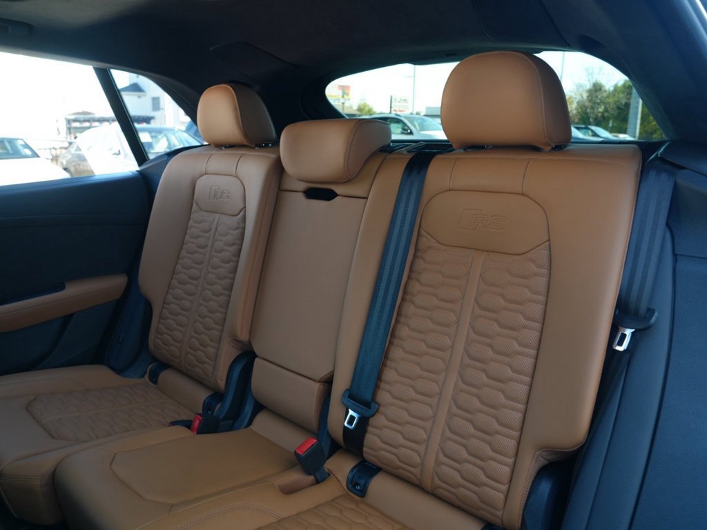 Used 2025 Audi RS Q8 performance AWD/4WD image 40