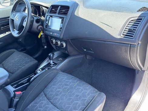 Used 2024 Mitsubishi Outlander Sport AWD image 11