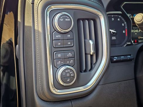 Used 2021 GMC Sierra 1500 Denali w/ Denali Ultimate Package image 18