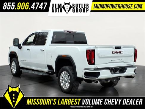 Used 2022 GMC Sierra 3500 Denali w/ Technology Package image 4