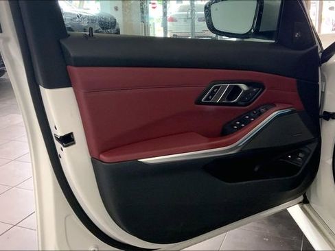 Used 2019 BMW X3 sDrive30i w/ Driving Assistance Package RWD image 10