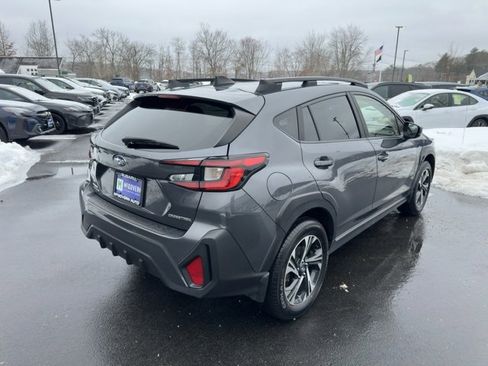Used 2024 Subaru Crosstrek 2.0i Premium image 6