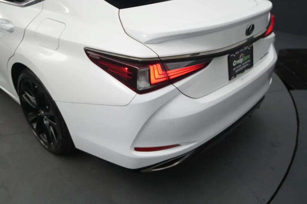 Used 2024 Lexus ES 350 F Sport w/ Accessory Package (Z2) FWD image 14