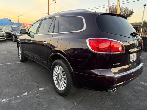 Used 2009 Buick Enclave CXL w/ Driver Confidence Package image 9