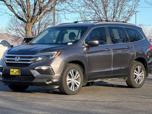 Used 2017 Honda Pilot EX image 8