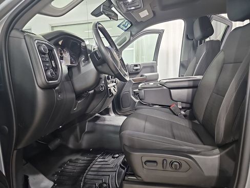 Used 2022 Chevrolet Silverado 1500 LT AWD/4WD image 18
