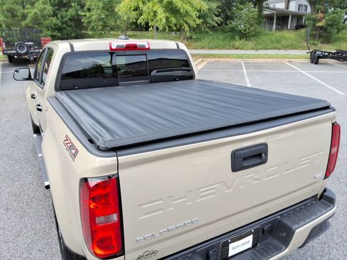 Certified 2022 Chevrolet Colorado Z71 AWD/4WD image 17