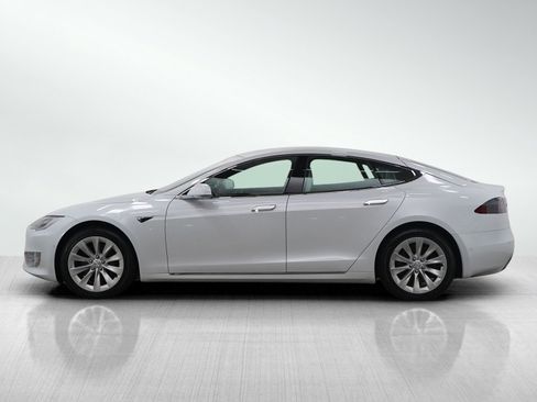 Used 2018 Tesla Model S AWD image 2