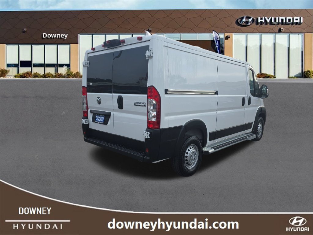 Used 2025 RAM ProMaster 2500 w/ U-Haul Equipment Group FWD image 5
